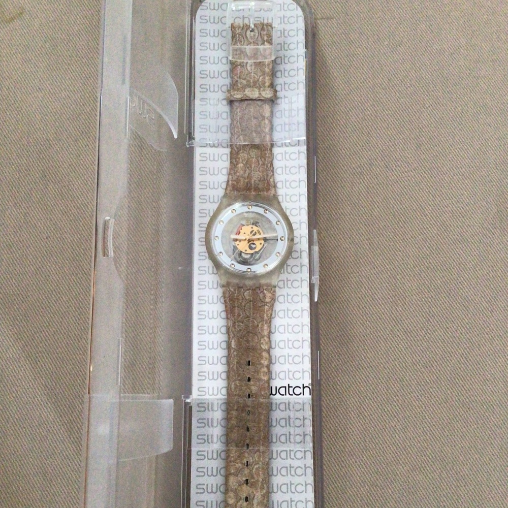 SWATCH Jelly in Jelly “Blingstone” Wristwatch